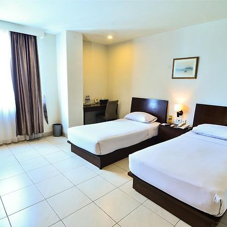 Losari Blok M Hotel Jakarta Exterior photo