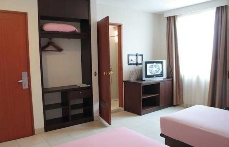 Losari Blok M Hotel Jakarta Exterior photo
